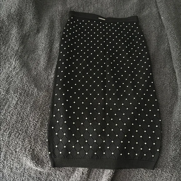 Michael Kors Black Embellished Pencil Skirt - Picture 4 of 5